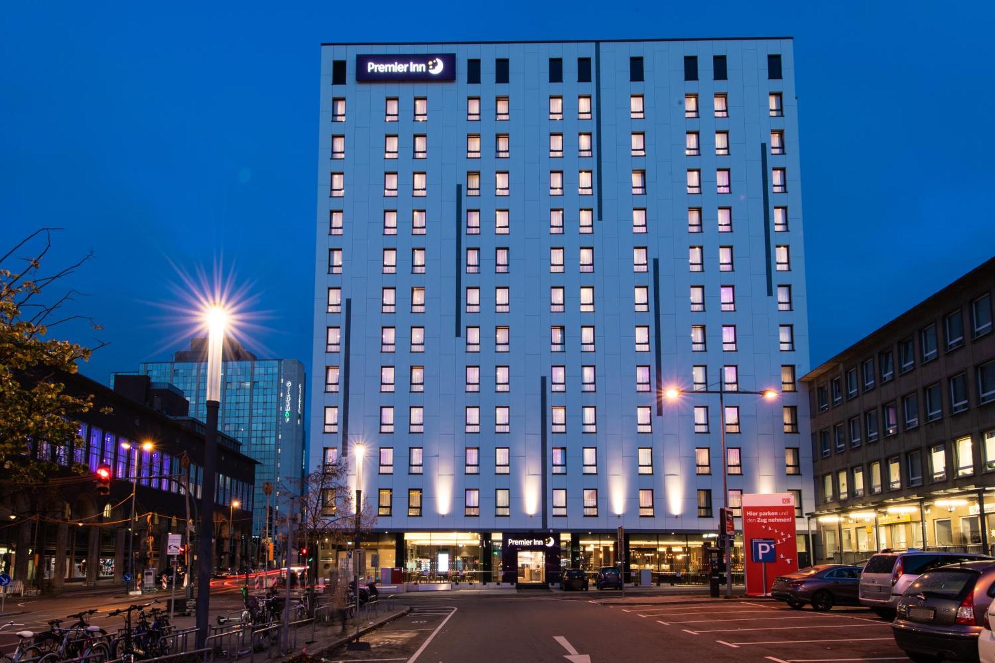Premier Inn Essen City Centre Esterno foto